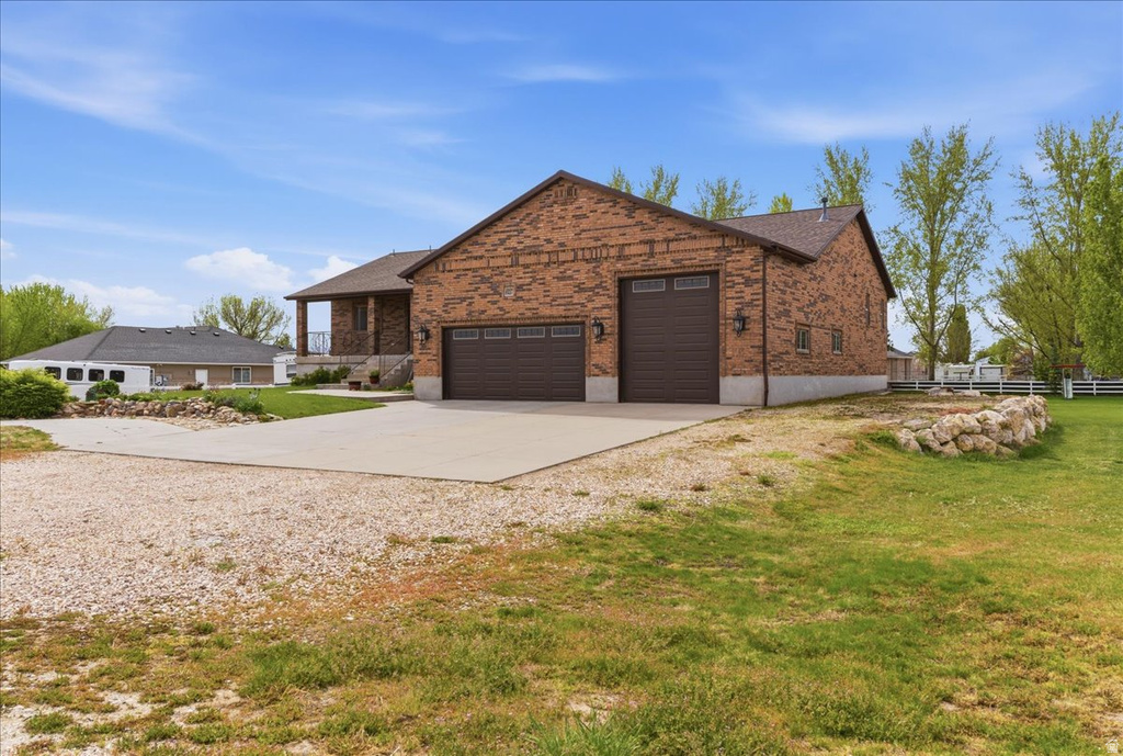 6237 W 4600 S Hooper, UT 84315