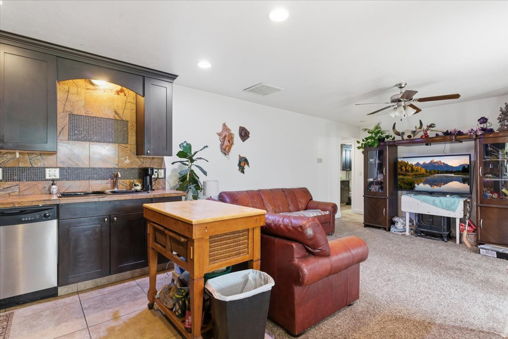 6237 W 4600 S Hooper, UT 84315