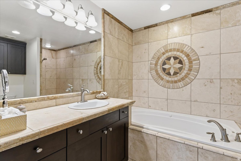 6237 W 4600 S Hooper, UT 84315