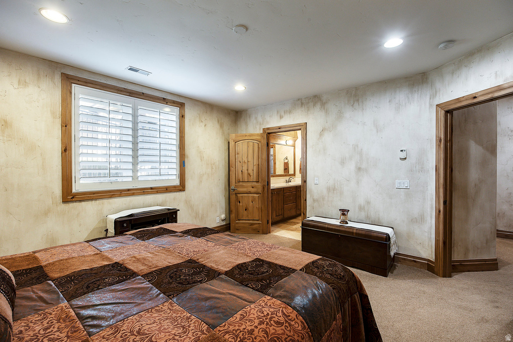 802 EAGLEPOINTE DR North Salt Lake, UT 84054