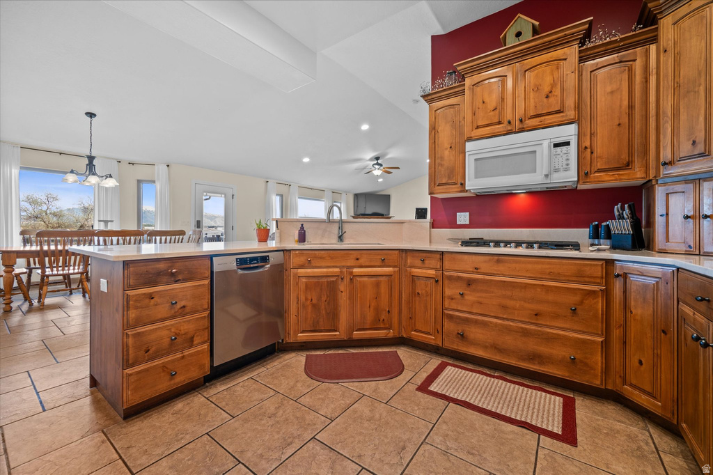 2646 N 6000 W Hooper (Davis Cnty), UT 84315