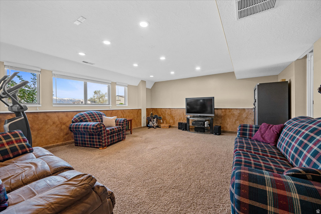 2646 N 6000 W Hooper (Davis Cnty), UT 84315