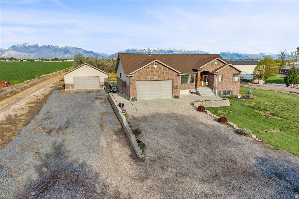 2646 N 6000 W Hooper (Davis Cnty), UT 84315