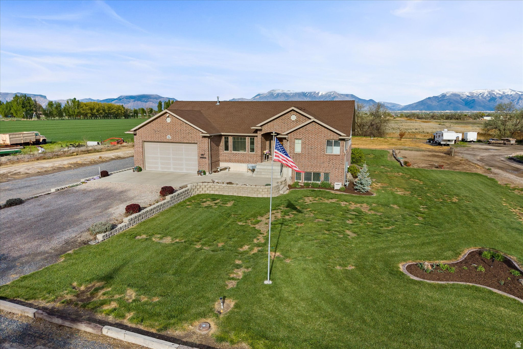 2646 N 6000 W Hooper (Davis Cnty), UT 84315