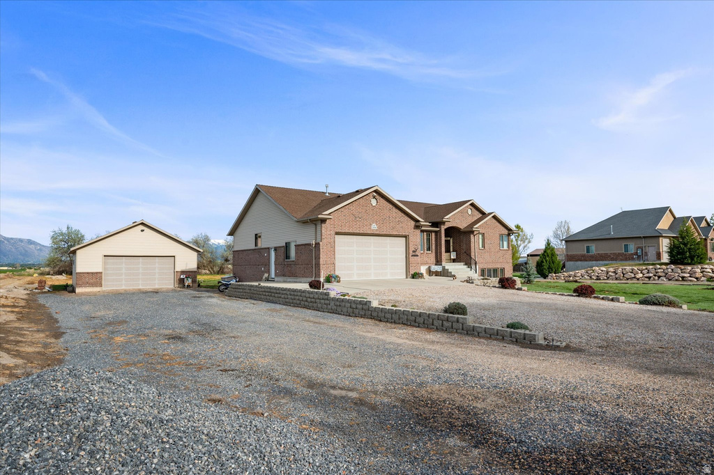 2646 N 6000 W Hooper (Davis Cnty), UT 84315