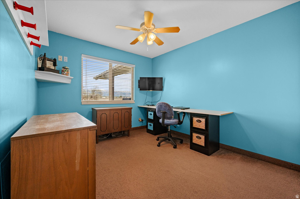 2646 N 6000 W Hooper (Davis Cnty), UT 84315