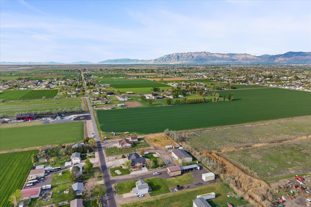 2646 N 6000 W Hooper (Davis Cnty), UT 84315