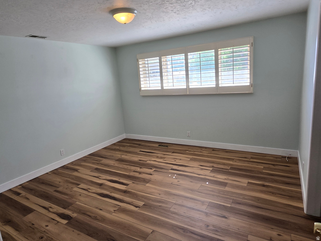 3058 W FREDERICK PL Taylorsville, UT 84123