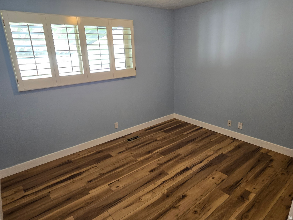 3058 W FREDERICK PL Taylorsville, UT 84123