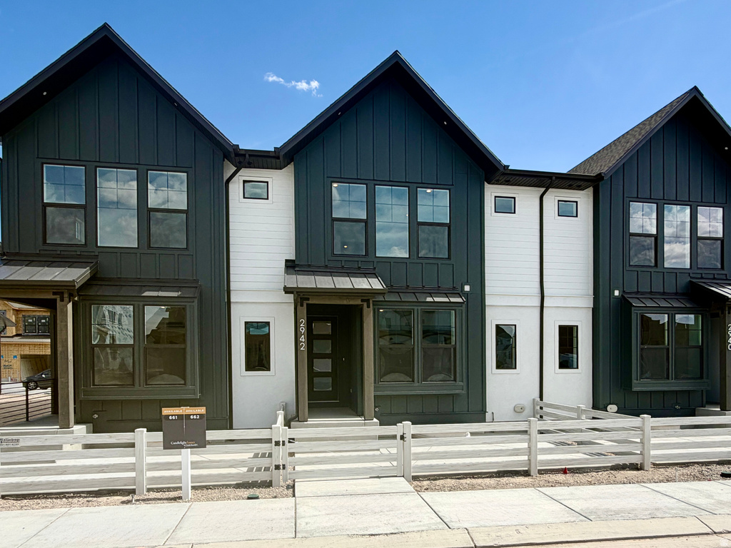 2942 N LONE PINE ST #662 Eagle Mountain, UT 84005