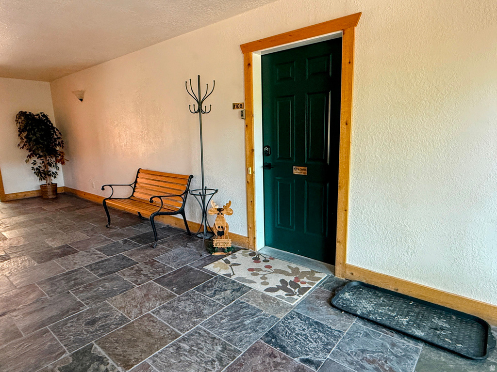 5060 E LAKEVIEW DR #1108 Eden, UT 84310