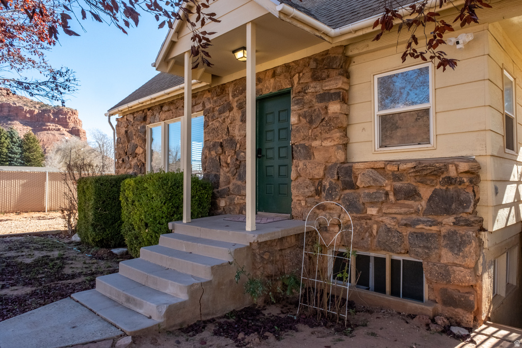 170 E 100 N Kanab, UT 84741