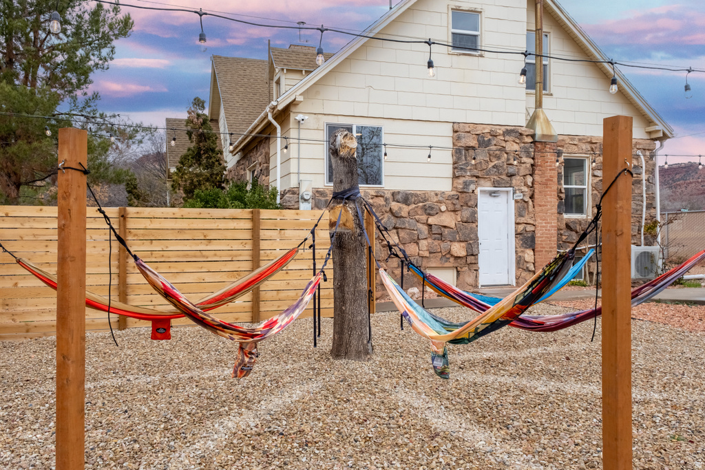 170 E 100 N Kanab, UT 84741