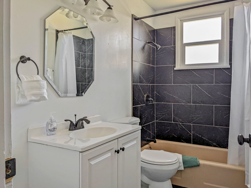 170 E 100 N Kanab, UT 84741