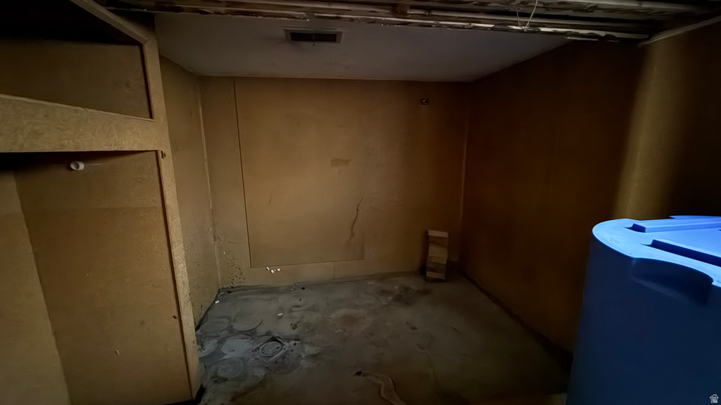 679 BROOKSIDE DR Springville, UT 84663