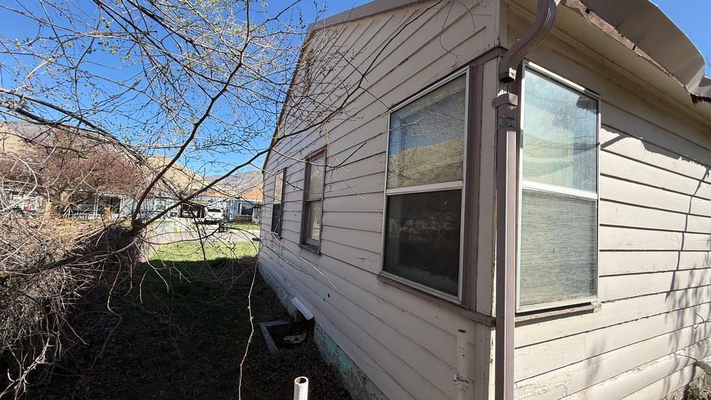 679 BROOKSIDE DR Springville, UT 84663