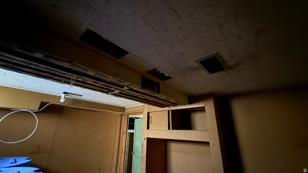 679 BROOKSIDE DR Springville, UT 84663