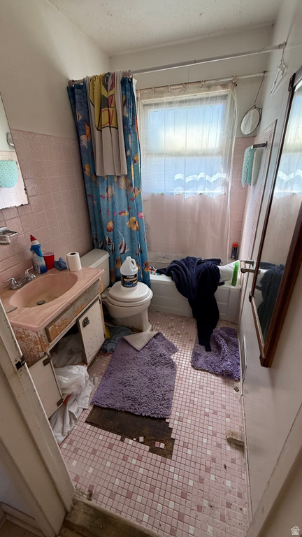 679 BROOKSIDE DR Springville, UT 84663