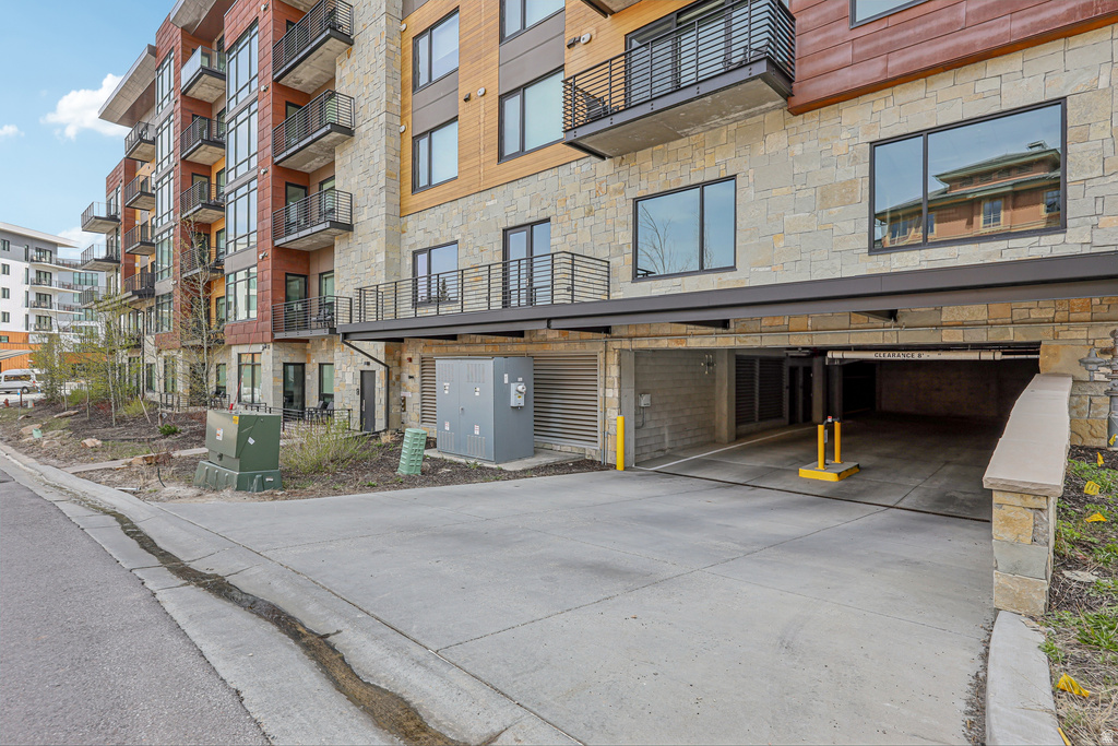 2431 W HIGH RD #414 Snyderville, UT 84098