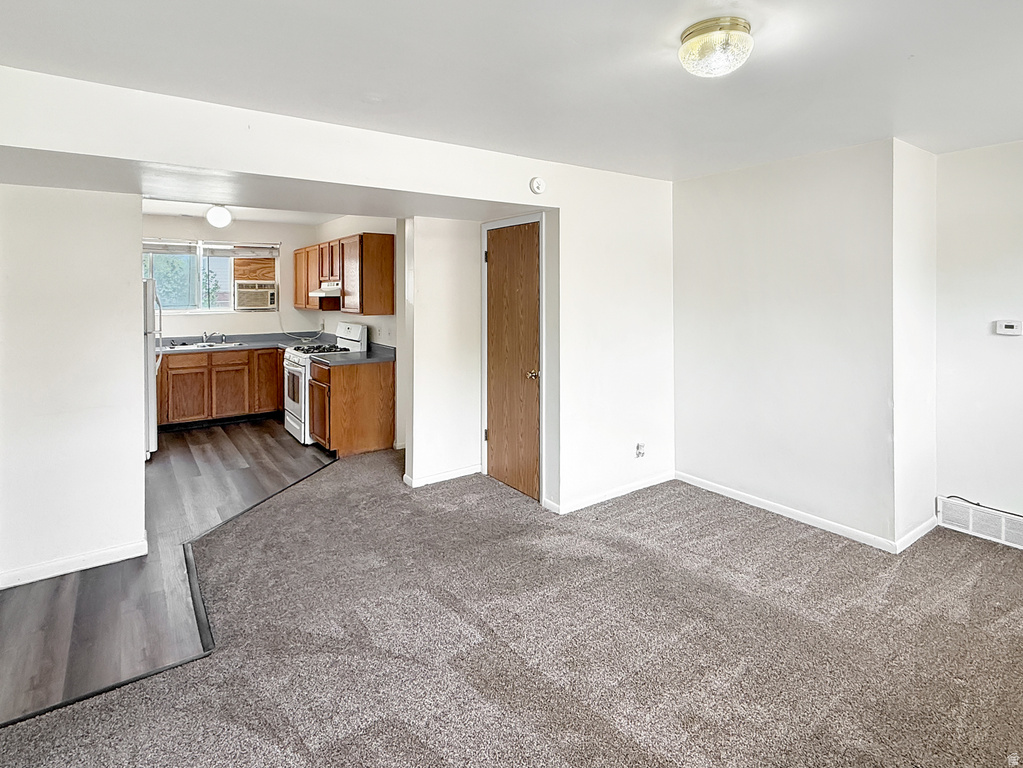 2332 W 6200 S Taylorsville, UT 84129