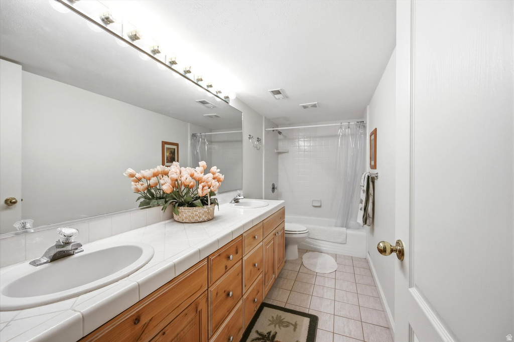 14 N FAIRWAY DR North Salt Lake, UT 84054