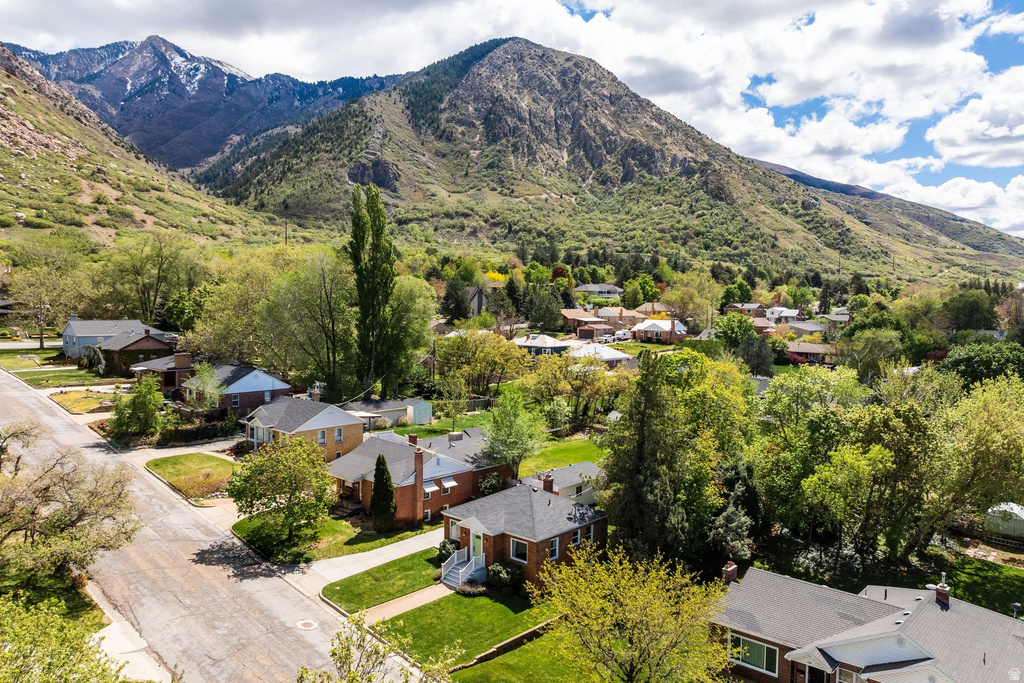 1751 LAKE ST Ogden, UT 84401