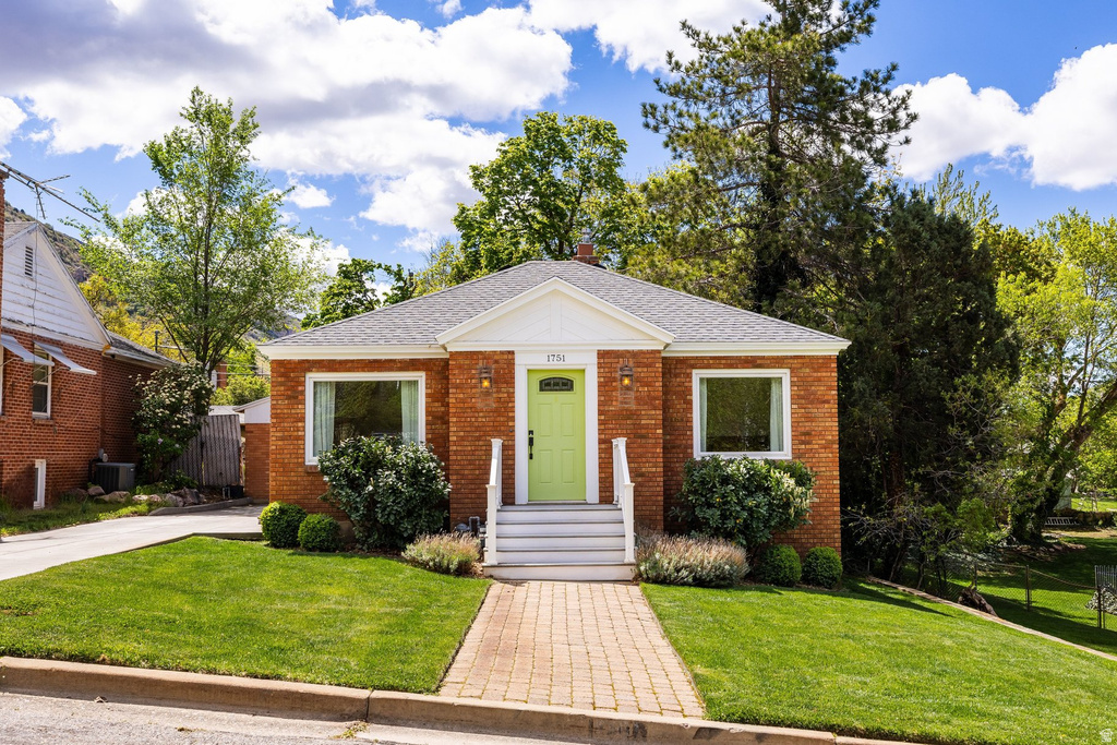 1751 LAKE ST Ogden, UT 84401