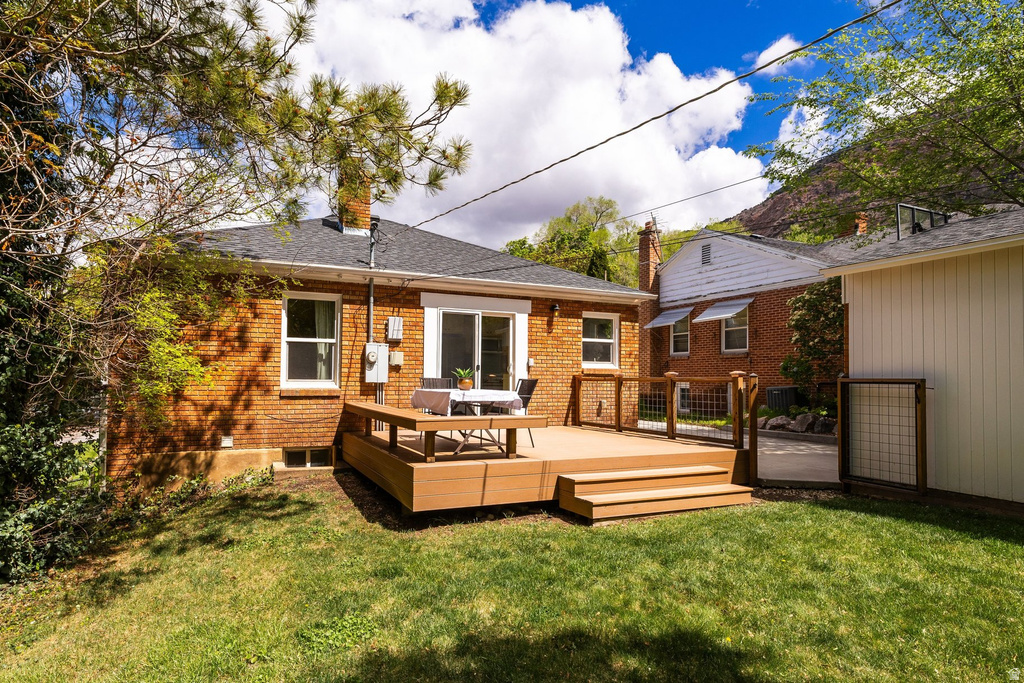 1751 LAKE ST Ogden, UT 84401