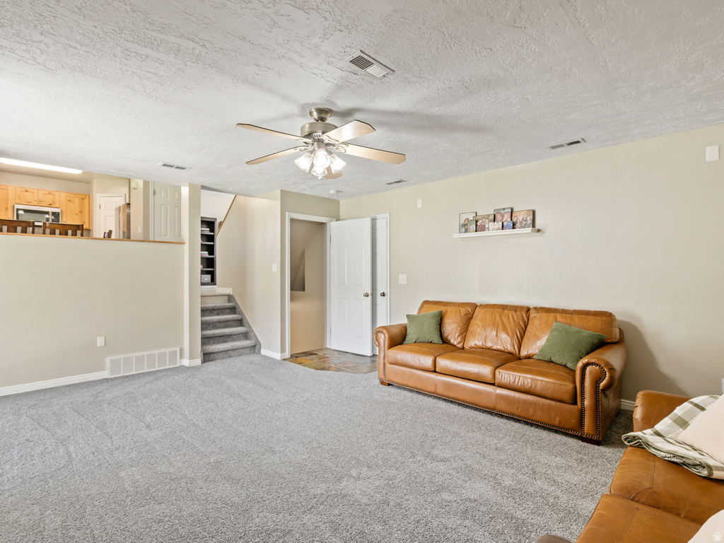 3815 W 5575 S Roy, UT 84067