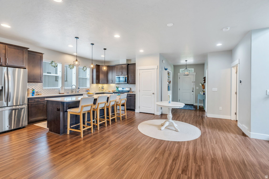 6437 W EARLY BIRD DR South Jordan, UT 84009