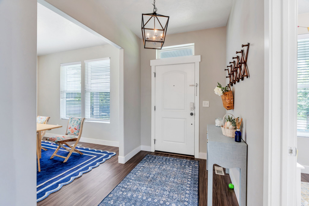 6437 W EARLY BIRD DR South Jordan, UT 84009