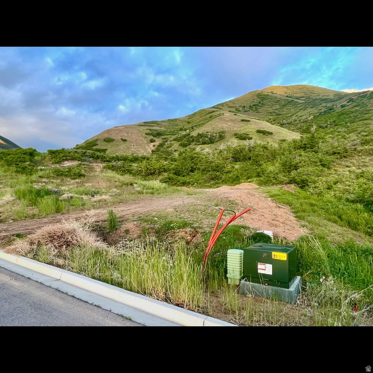 145 S TROY ST Mapleton, UT 84664