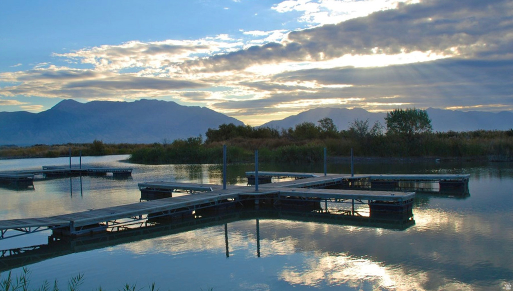 1904 S LINKS DR Saratoga Springs, UT 84045