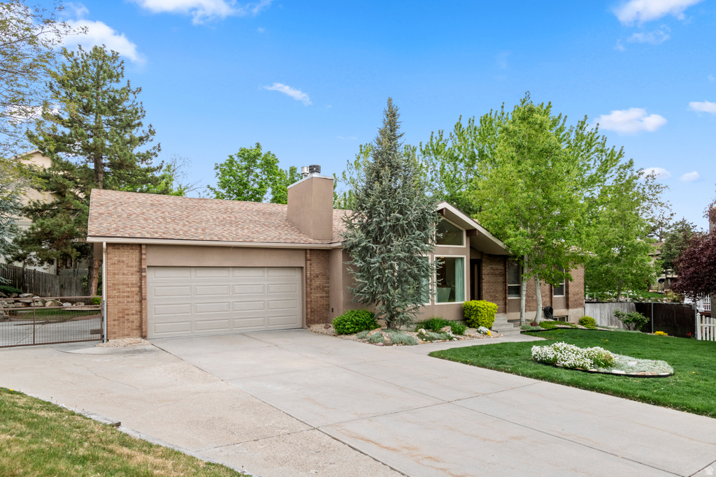 9722 S BUTTONWOOD CIR Sandy, UT 84092