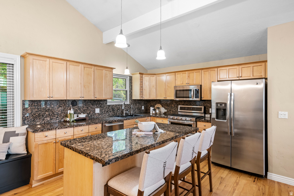 9722 S BUTTONWOOD CIR Sandy, UT 84092