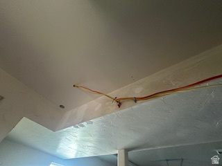 470 S WHITESIDES ST Layton, UT 84041