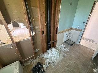 470 S WHITESIDES ST Layton, UT 84041