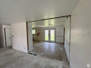 470 S WHITESIDES ST Layton, UT 84041