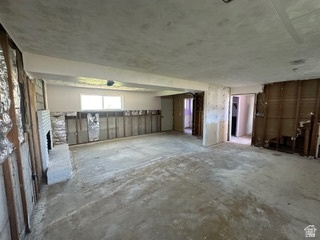 470 S WHITESIDES ST Layton, UT 84041