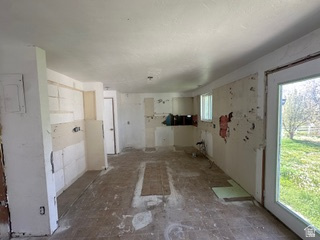 470 S WHITESIDES ST Layton, UT 84041