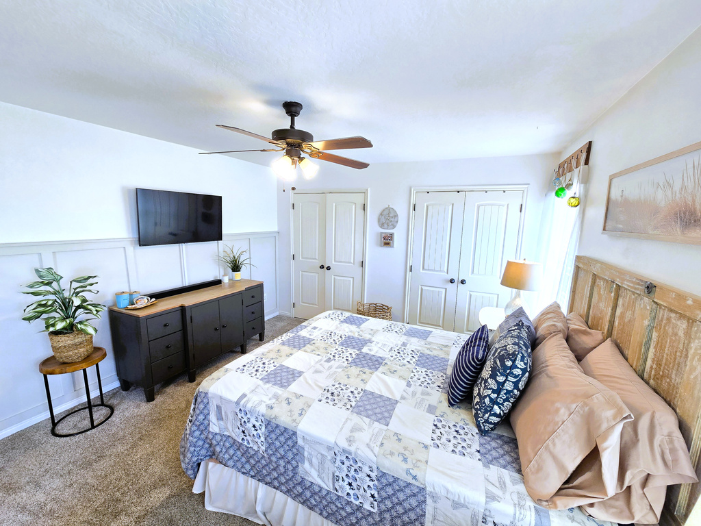 2026 E SADDLEBACK VIEW DR Enoch, UT 84721