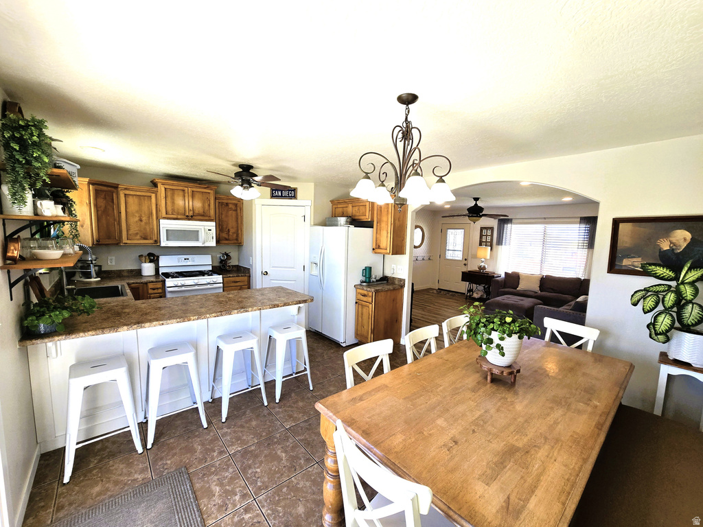 2026 E SADDLEBACK VIEW DR Enoch, UT 84721