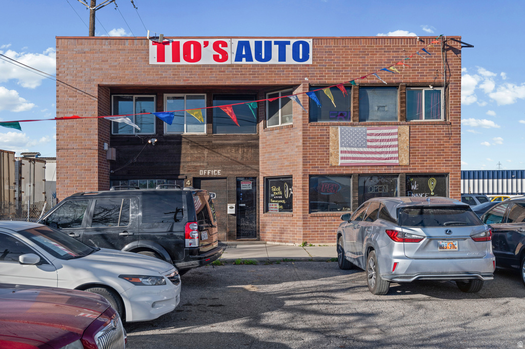 424 S Redwood Rd W, Salt Lake City, UT 84104