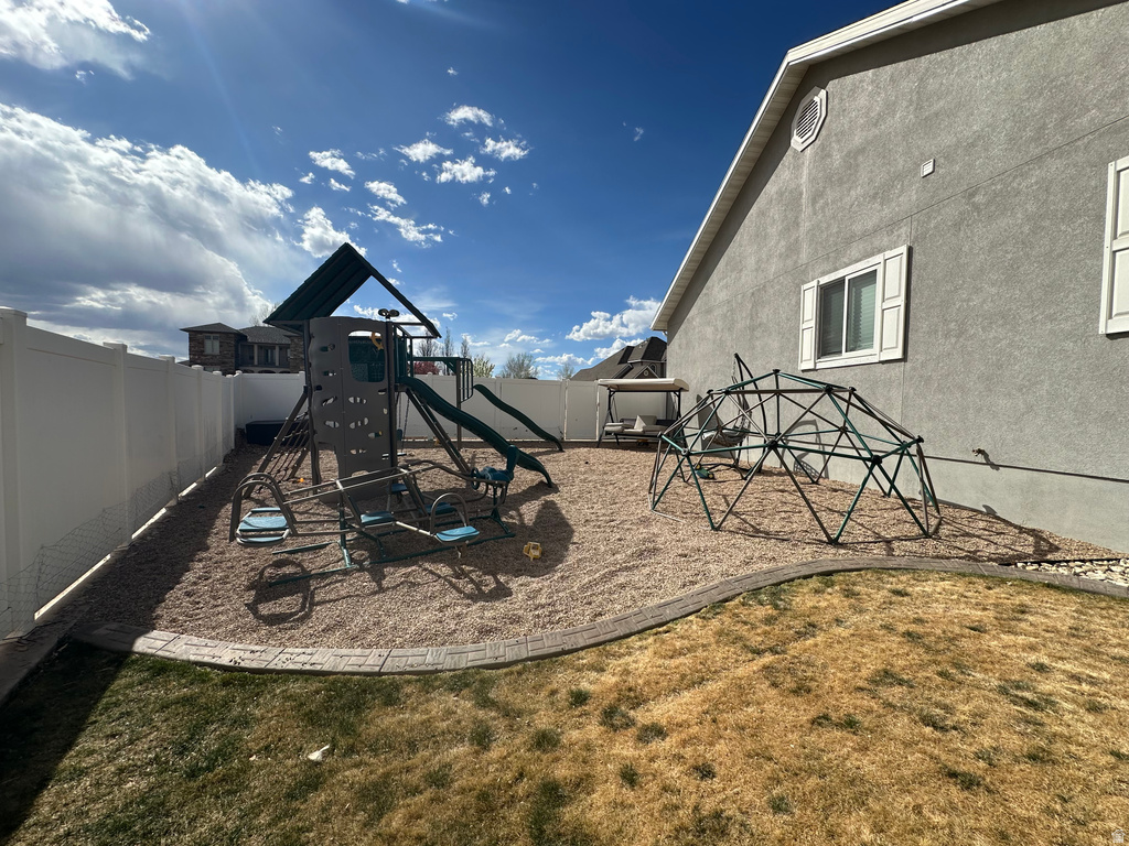 670 N HAYDON WAY Roosevelt, UT 84066