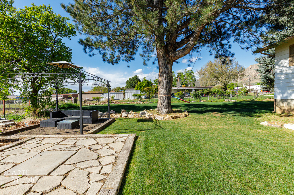 92 S MAIN Willard, UT 84340