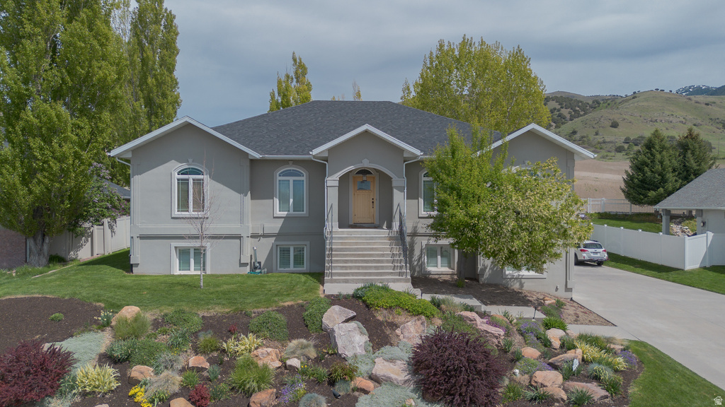 122 N HILLSIDE DR Smithfield, UT 84335