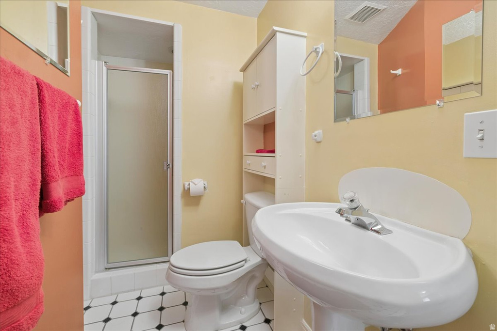 1701 E HILLSBORO DR Layton, UT 84040