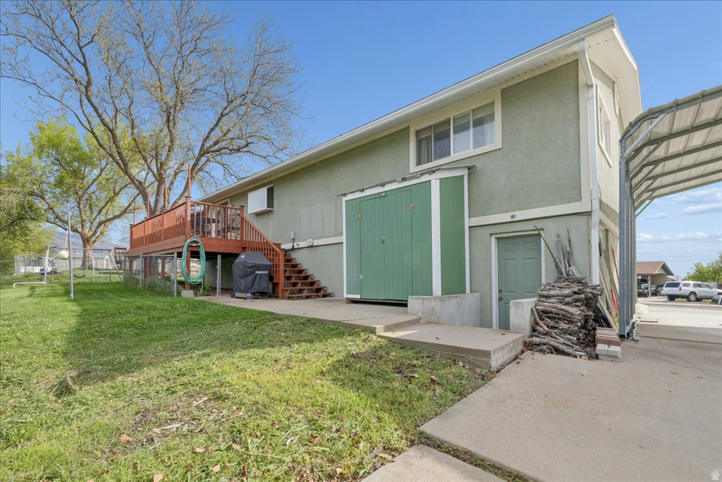 1701 E HILLSBORO DR Layton, UT 84040