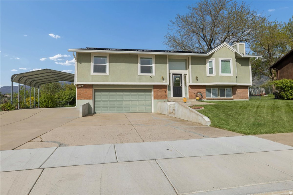 1701 E HILLSBORO DR Layton, UT 84040