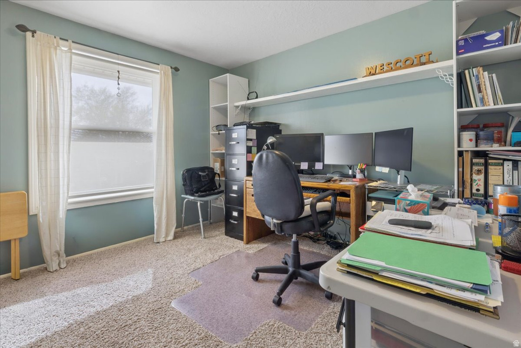 1701 E HILLSBORO DR Layton, UT 84040